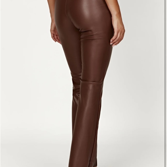 Tyra faux vegan leather Pants - Picture 8 of 8